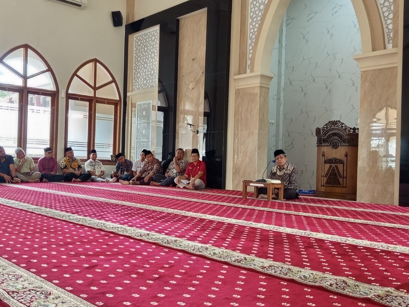 Hikmah dan Keutamaan Bulan Ramadan: Momentum Meraih Ampunan dan Kemuliaan