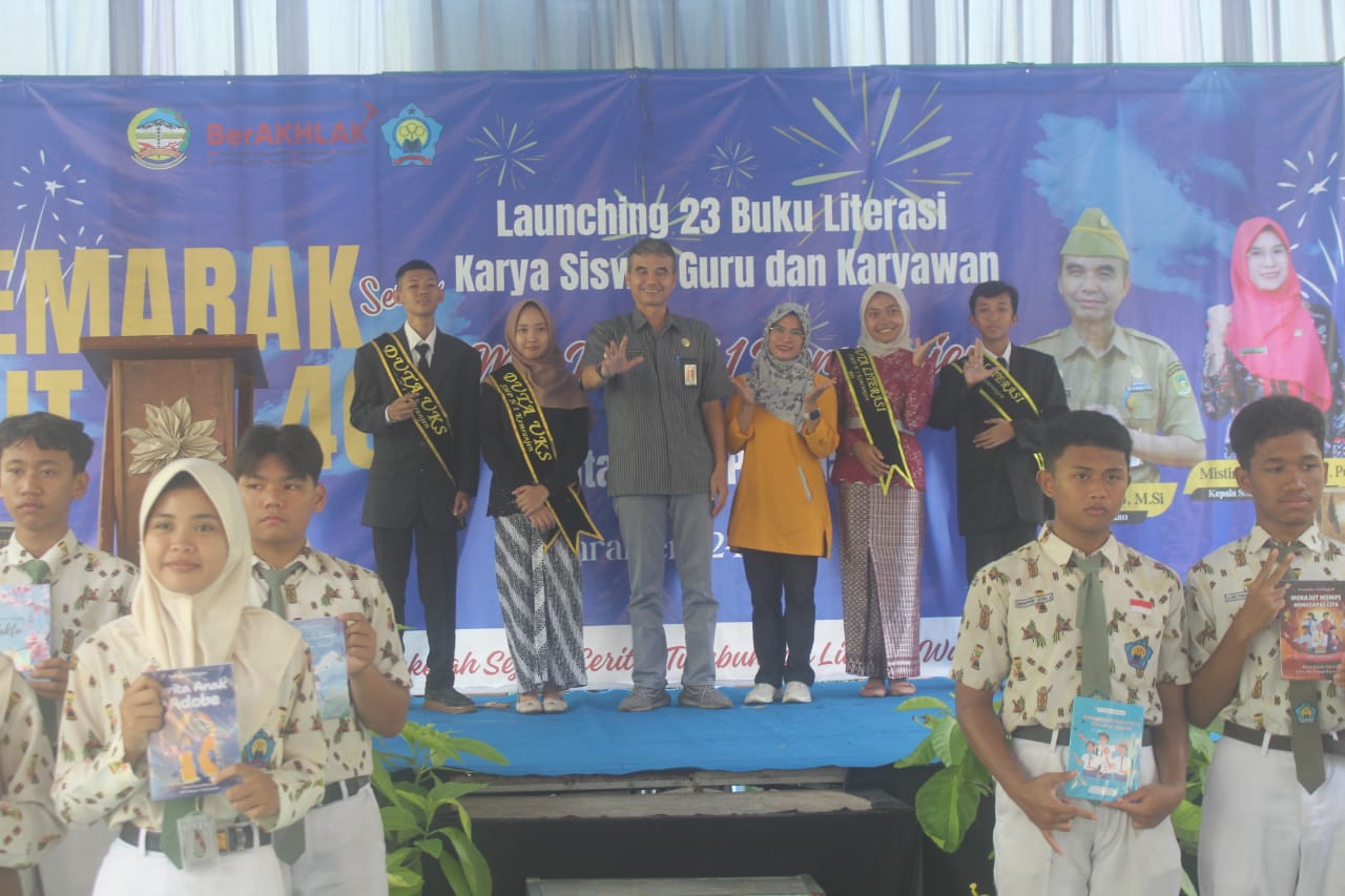 HUT Ke-46, SMPN 1 Kemranjen Resmikan UKS SIGAP dan Launching 23 Buku