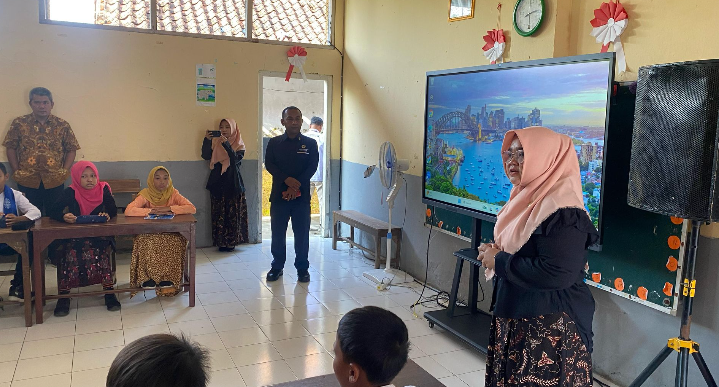 Guru di Banyumas Sambut Baik Program Digitalisasi Pendidikan sebagai Media Pembelajaran Berkualitas