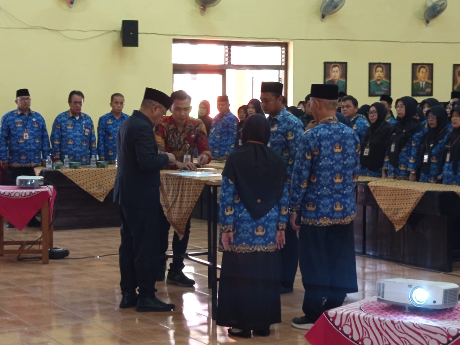 Lantik Ratusan Guru, Bupati : Bertransformasilah untuk menjadi ASN yang berintegritas