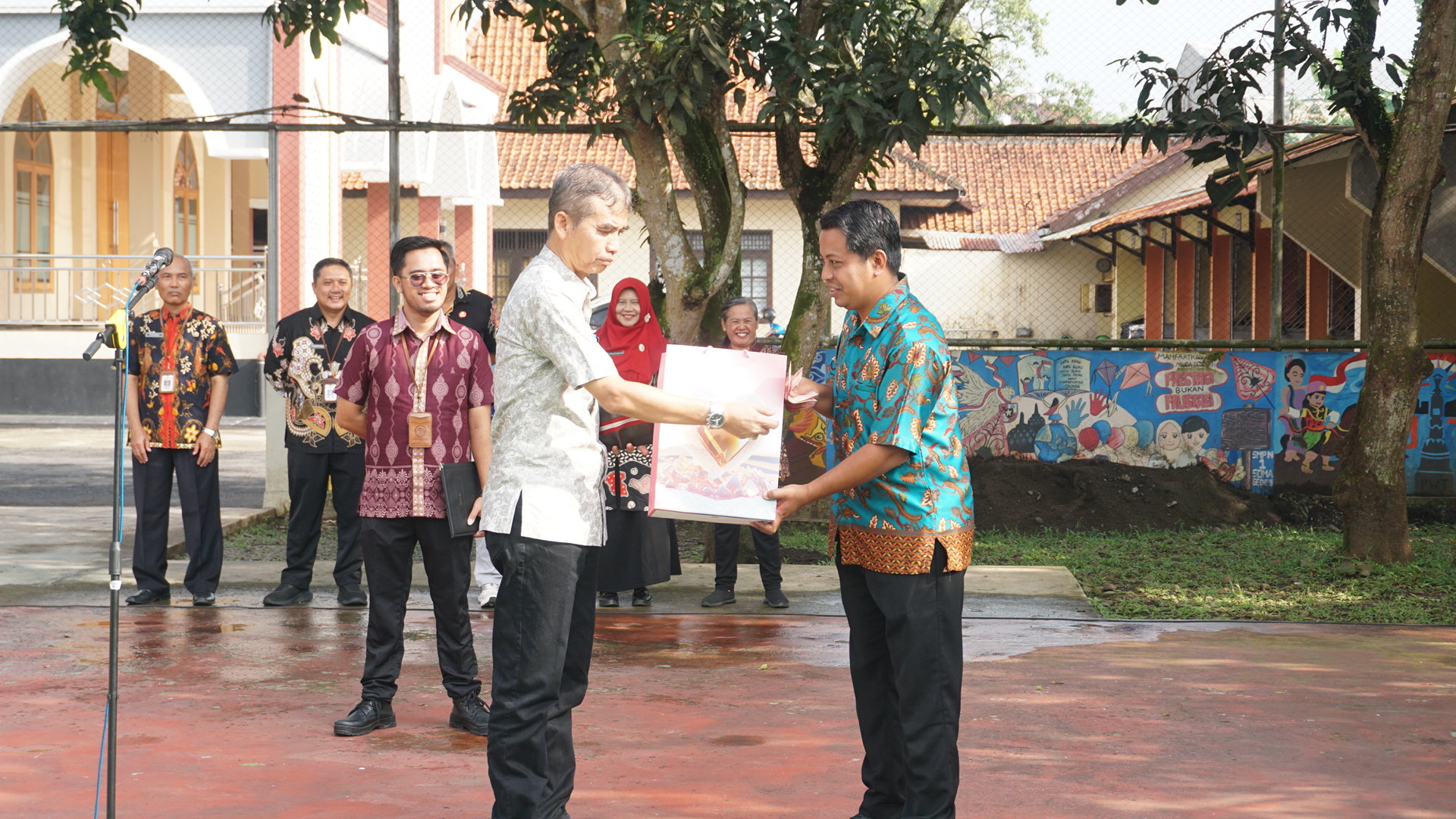 Tindakan Kecil yang Berdampak Besar bagi lingkungan Sekitar
