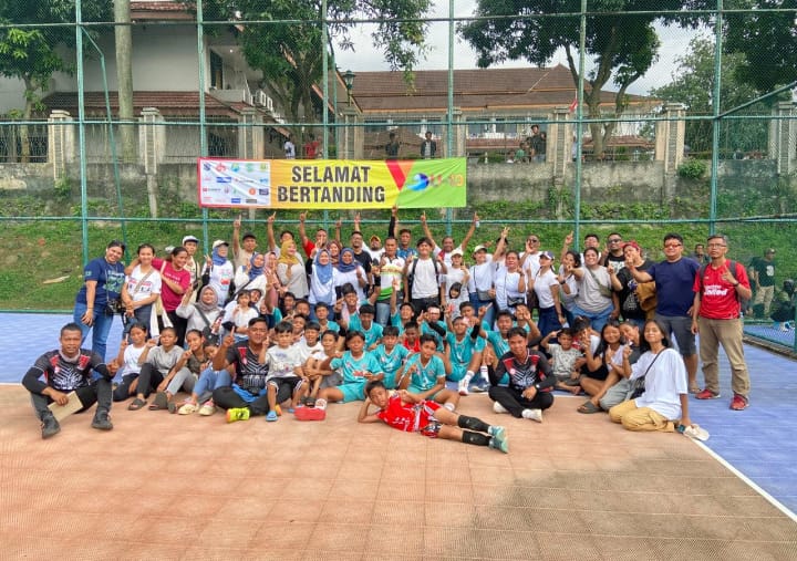 Harumkan Nama Daerah, Pramatya Putra Wibowo Juara Turnamen Bola Volly Piala Kadispora U13 2025 bersama Mandiri Sportivo Bekasi