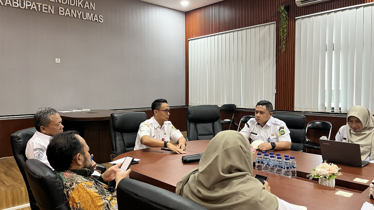 Matangkan Layanan Bus Sekolah Gratis SNT dan Reguler, Dindik Banyumas Gelar Rapat Koordinasi Lintas Sektor